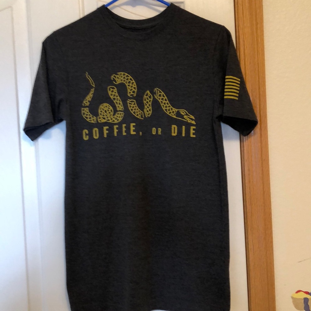 COPY - Black Rifle T-Shirt Sz Small